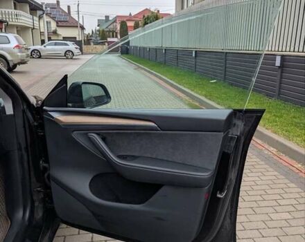 Чорний Тесла Model Y, об'ємом двигуна 0 л та пробігом 17 тис. км за 27500 $, фото 20 на Automoto.ua