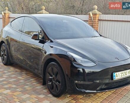 Черный Тесла Model Y, объемом двигателя 0 л и пробегом 13 тыс. км за 32000 $, фото 11 на Automoto.ua