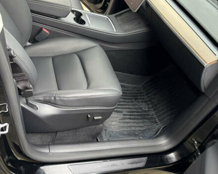 Тесла Model Y 2024 в Тернополе на Automoto.ua Черный Тесла Model Y, объемом двигателя 0 л и пробегом 13 тыс. км за 33500 $, фото 28 на Automoto.ua