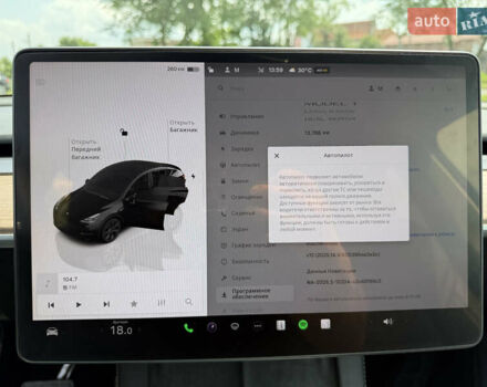 Черный Тесла Model Y, объемом двигателя 0 л и пробегом 18 тыс. км за 27998 $, фото 8 на Automoto.ua