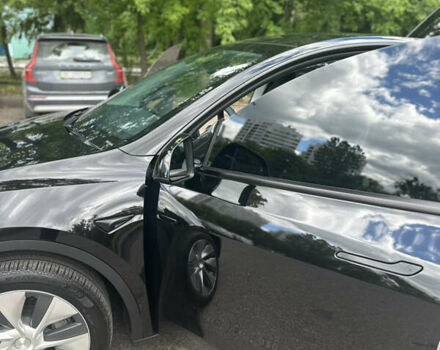 Черный Тесла Model Y, объемом двигателя 0 л и пробегом 7 тыс. км за 34300 $, фото 20 на Automoto.ua
