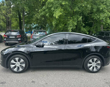 Черный Тесла Model Y, объемом двигателя 0 л и пробегом 7 тыс. км за 34300 $, фото 3 на Automoto.ua