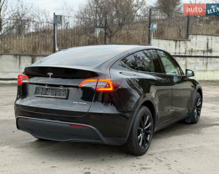 Черный Тесла Model Y, объемом двигателя 0 л и пробегом 19 тыс. км за 36500 $, фото 35 на Automoto.ua