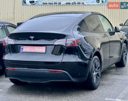 Черный Тесла Model Y, объемом двигателя 0 л и пробегом 5 тыс. км за 33800 $, фото 4 на Automoto.ua