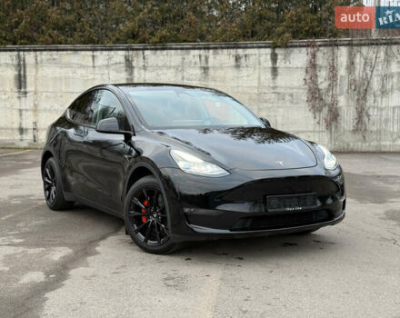 Черный Тесла Model Y, объемом двигателя 0 л и пробегом 19 тыс. км за 36500 $, фото 1 на Automoto.ua