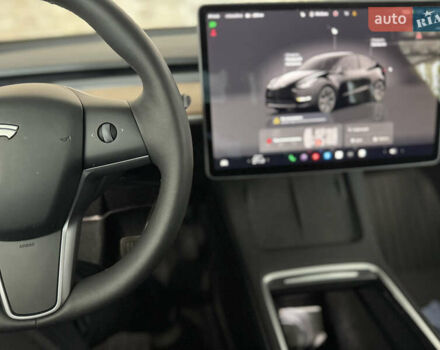 Черный Тесла Model Y, объемом двигателя 0 л и пробегом 2 тыс. км за 38300 $, фото 35 на Automoto.ua