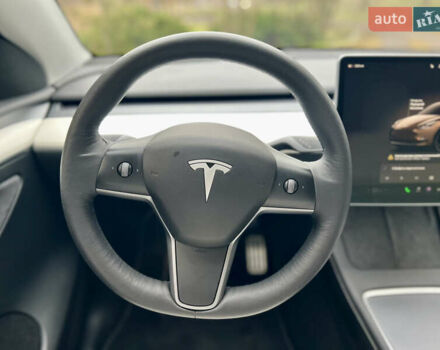 Черный Тесла Model Y, объемом двигателя 0 л и пробегом 71 тыс. км за 24400 $, фото 21 на Automoto.ua