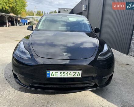Черный Тесла Model Y, объемом двигателя 0 л и пробегом 2 тыс. км за 38300 $, фото 51 на Automoto.ua