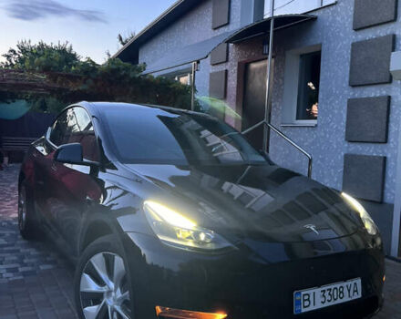 Черный Тесла Model Y, объемом двигателя 0 л и пробегом 46 тыс. км за 26999 $, фото 3 на Automoto.ua