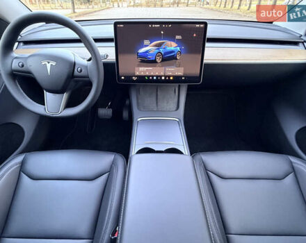 Черный Тесла Model Y, объемом двигателя 0 л и пробегом 4 тыс. км за 29800 $, фото 20 на Automoto.ua