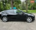 Черный Тесла Model Y, объемом двигателя 0 л и пробегом 4 тыс. км за 29999 $, фото 3 на Automoto.ua