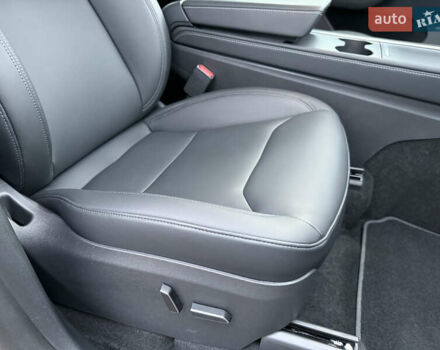 Черный Тесла Model Y, объемом двигателя 0 л и пробегом 19 тыс. км за 36500 $, фото 47 на Automoto.ua