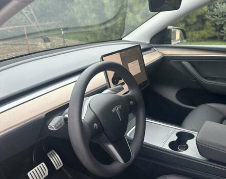 Чорний Тесла Model Y, об'ємом двигуна 0 л та пробігом 20 тис. км за 31900 $, фото 12 на Automoto.ua