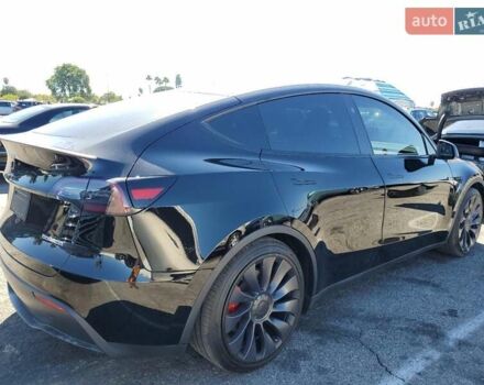 Черный Тесла Model Y, объемом двигателя 0 л и пробегом 32 тыс. км за 12700 $, фото 2 на Automoto.ua