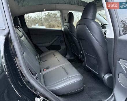 Черный Тесла Model Y, объемом двигателя 0 л и пробегом 19 тыс. км за 36500 $, фото 50 на Automoto.ua