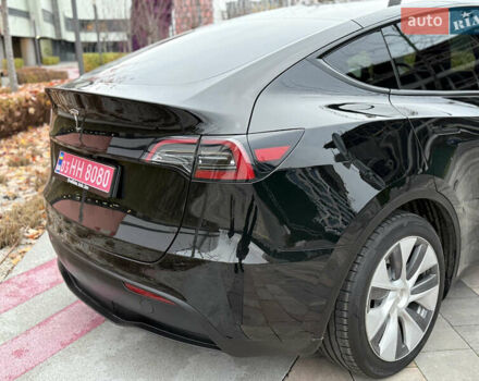 Черный Тесла Model Y, объемом двигателя 0 л и пробегом 48 тыс. км за 31500 $, фото 13 на Automoto.ua