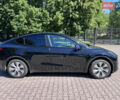 Черный Тесла Model Y, объемом двигателя 0 л и пробегом 46 тыс. км за 26999 $, фото 7 на Automoto.ua