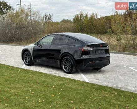 Черный Тесла Model Y, объемом двигателя 0 л и пробегом 14 тыс. км за 27500 $, фото 34 на Automoto.ua