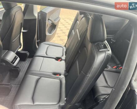 Чорний Тесла Model Y, об'ємом двигуна 0 л та пробігом 15 тис. км за 33000 $, фото 13 на Automoto.ua