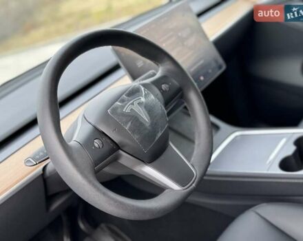 Черный Тесла Model Y, объемом двигателя 0 л и пробегом 14 тыс. км за 27500 $, фото 16 на Automoto.ua