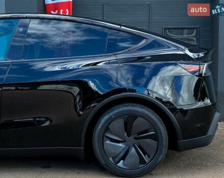 Черный Тесла Model Y, объемом двигателя 0 л и пробегом 1 тыс. км за 64315 $, фото 6 на Automoto.ua