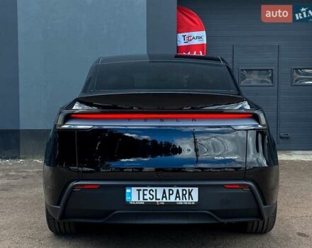 Черный Тесла Model Y, объемом двигателя 0 л и пробегом 1 тыс. км за 64315 $, фото 8 на Automoto.ua