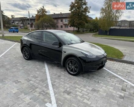 Черный Тесла Model Y, объемом двигателя 0 л и пробегом 14 тыс. км за 27500 $, фото 40 на Automoto.ua