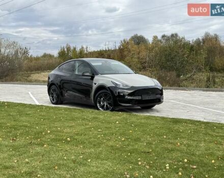 Черный Тесла Model Y, объемом двигателя 0 л и пробегом 14 тыс. км за 27500 $, фото 50 на Automoto.ua