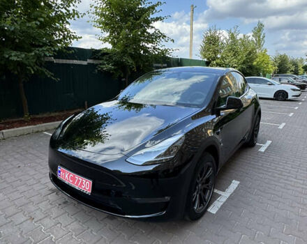 Черный Тесла Model Y, объемом двигателя 0 л и пробегом 1 тыс. км за 29800 $, фото 8 на Automoto.ua