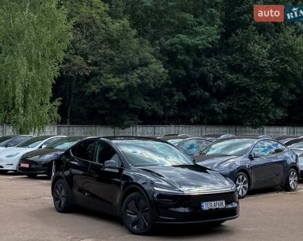 Черный Тесла Model Y, объемом двигателя 0 л и пробегом 1 тыс. км за 64315 $, фото 1 на Automoto.ua
