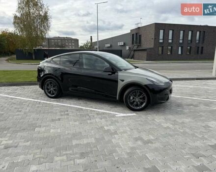 Черный Тесла Model Y, объемом двигателя 0 л и пробегом 14 тыс. км за 27500 $, фото 53 на Automoto.ua