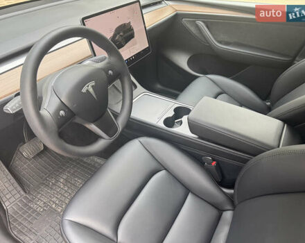 Чорний Тесла Model Y, об'ємом двигуна 0 л та пробігом 15 тис. км за 33000 $, фото 10 на Automoto.ua