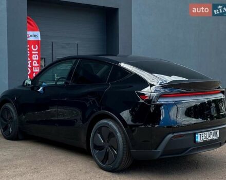 Черный Тесла Model Y, объемом двигателя 0 л и пробегом 1 тыс. км за 64315 $, фото 7 на Automoto.ua