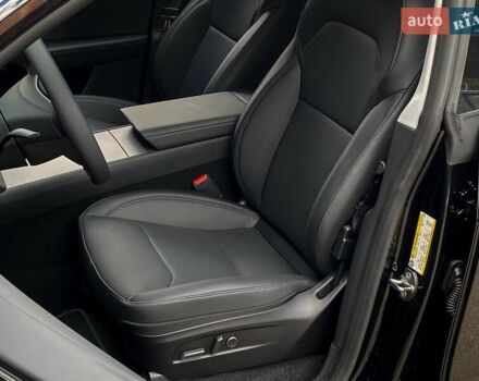 Черный Тесла Model Y, объемом двигателя 0 л и пробегом 1 тыс. км за 64315 $, фото 12 на Automoto.ua