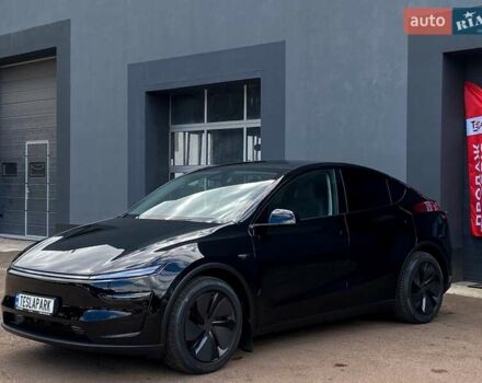 Черный Тесла Model Y, объемом двигателя 0 л и пробегом 1 тыс. км за 64315 $, фото 3 на Automoto.ua