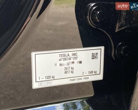 Черный Тесла Model Y, объемом двигателя 0 л и пробегом 1 тыс. км за 64315 $, фото 26 на Automoto.ua