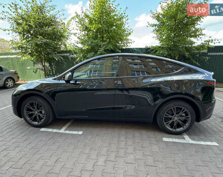 Черный Тесла Model Y, объемом двигателя 0 л и пробегом 1 тыс. км за 29800 $, фото 10 на Automoto.ua