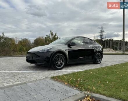 Черный Тесла Model Y, объемом двигателя 0 л и пробегом 14 тыс. км за 27500 $, фото 32 на Automoto.ua
