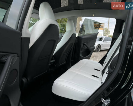 Черный Тесла Model Y, объемом двигателя 0 л и пробегом 1 тыс. км за 36000 $, фото 12 на Automoto.ua