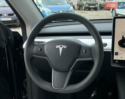 Черный Тесла Model Y, объемом двигателя 0 л и пробегом 1 тыс. км за 36000 $, фото 14 на Automoto.ua