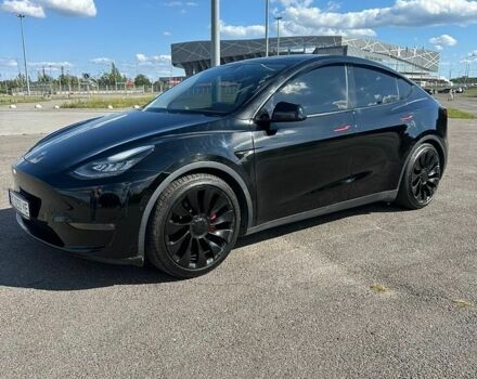 Черный Тесла Model Y, объемом двигателя 0 л и пробегом 160 тыс. км за 21000 $, фото 1 на Automoto.ua