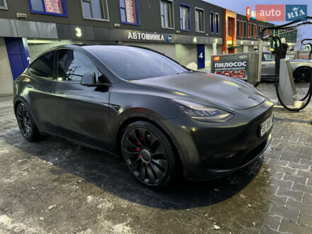 Черный Тесла Model Y, объемом двигателя 0 л и пробегом 46 тыс. км за 37000 $, фото 1 на Automoto.ua