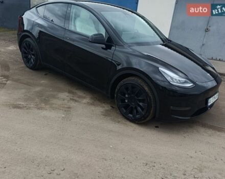 Черный Тесла Model Y, объемом двигателя 0 л и пробегом 116 тыс. км за 23999 $, фото 1 на Automoto.ua