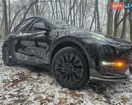Черный Тесла Model Y, объемом двигателя 0 л и пробегом 90 тыс. км за 22900 $, фото 1 на Automoto.ua