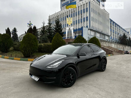 Черный Тесла Model Y, объемом двигателя 0 л и пробегом 26 тыс. км за 39500 $, фото 1 на Automoto.ua