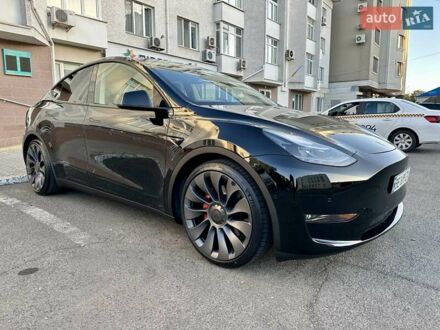 Чорний Тесла Model Y, об'ємом двигуна 0 л та пробігом 141 тис. км за 24900 $, фото 1 на Automoto.ua