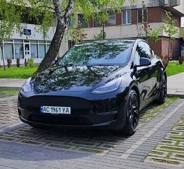 Чорний Тесла Model Y, об'ємом двигуна 0 л та пробігом 23 тис. км за 31100 $, фото 1 на Automoto.ua