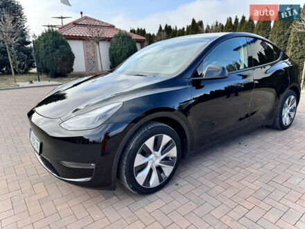Тесла Model Y 2021 в Львове на Automoto.ua Черный Тесла Model Y, объемом двигателя 0 л и пробегом 44 тыс. км за 27000 $, фото 1 на Automoto.ua