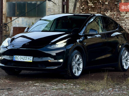 Черный Тесла Model Y, объемом двигателя 0 л и пробегом 80 тыс. км за 24700 $, фото 1 на Automoto.ua