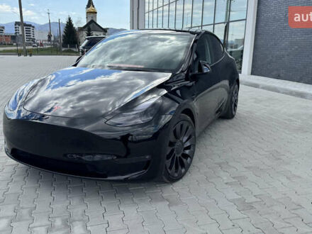 Тесла Model Y 2021 в Хусте на Automoto.ua Черный Тесла Model Y, объемом двигателя 0 л и пробегом 48 тыс. км за 27800 $, фото 1 на Automoto.ua